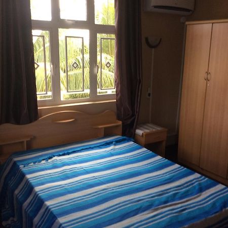 La Casa Mia Guesthouse Ла-Ґулет Екстер'єр фото