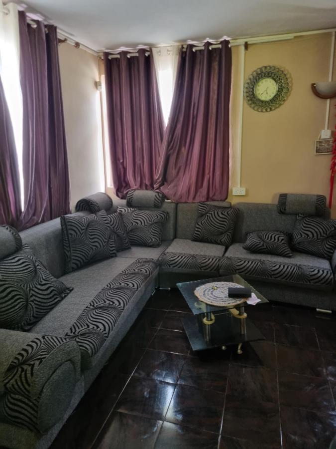 La Casa Mia Guesthouse Ла-Ґулет Екстер'єр фото