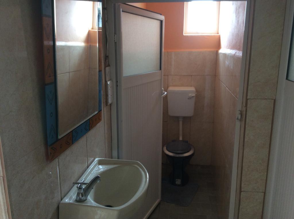 La Casa Mia Guesthouse Ла-Ґулет Екстер'єр фото