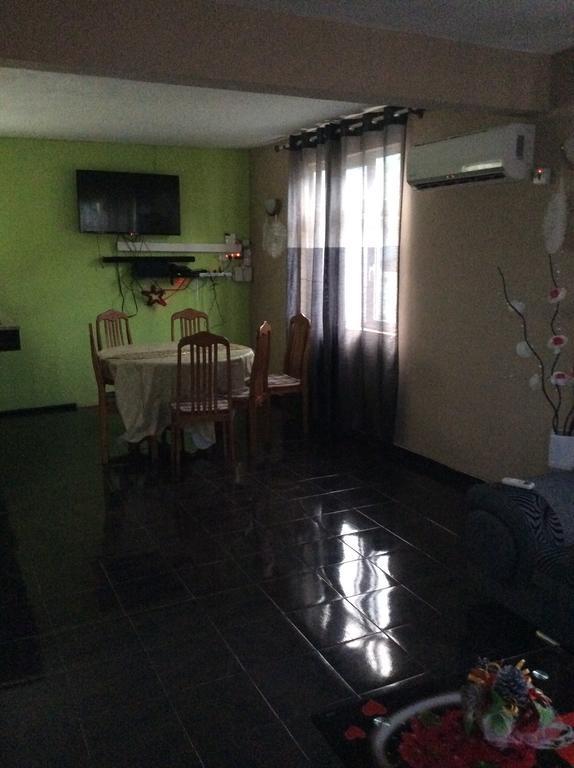 La Casa Mia Guesthouse Ла-Ґулет Екстер'єр фото