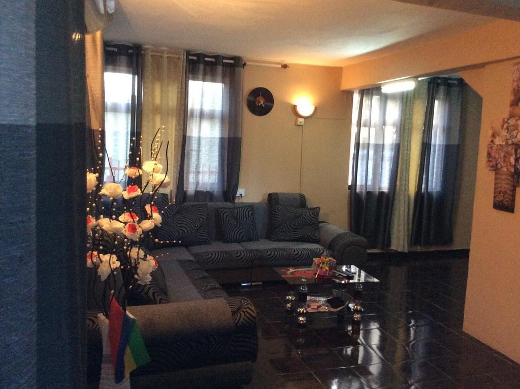 La Casa Mia Guesthouse Ла-Ґулет Екстер'єр фото